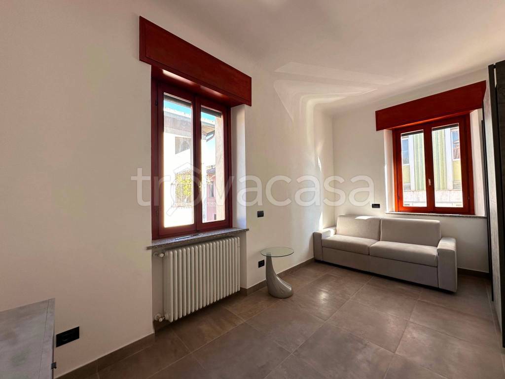 Appartamento in affitto a Desio via Gaetano Donizetti, 1