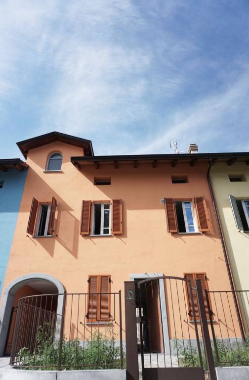 Villa a Schiera in vendita a Colorno argine santissima annunziata