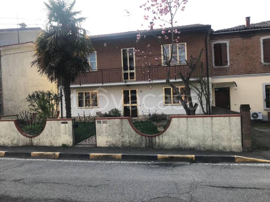 Villa Bifamiliare in vendita a Ferrara via Santa Margherita, 137