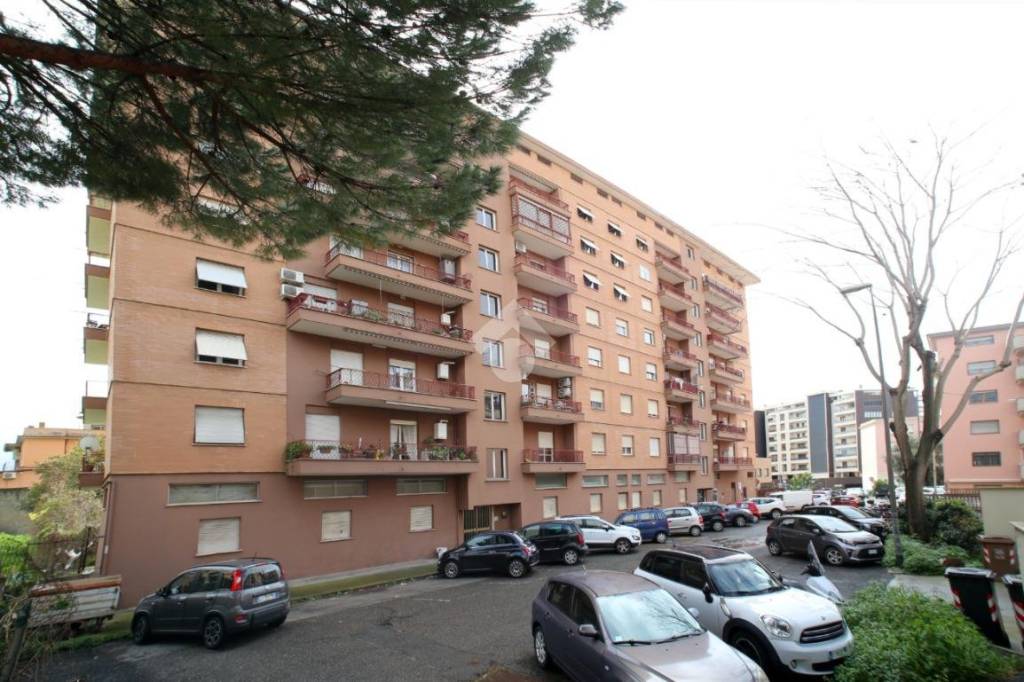 Appartamento in vendita a Civitavecchia via Salvatore Bastianelli