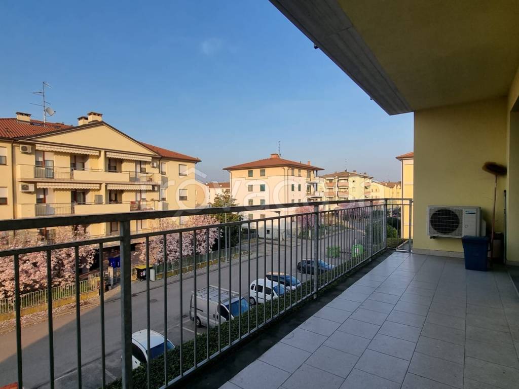 Appartamento in vendita a Parma via Monte Maggiorasca