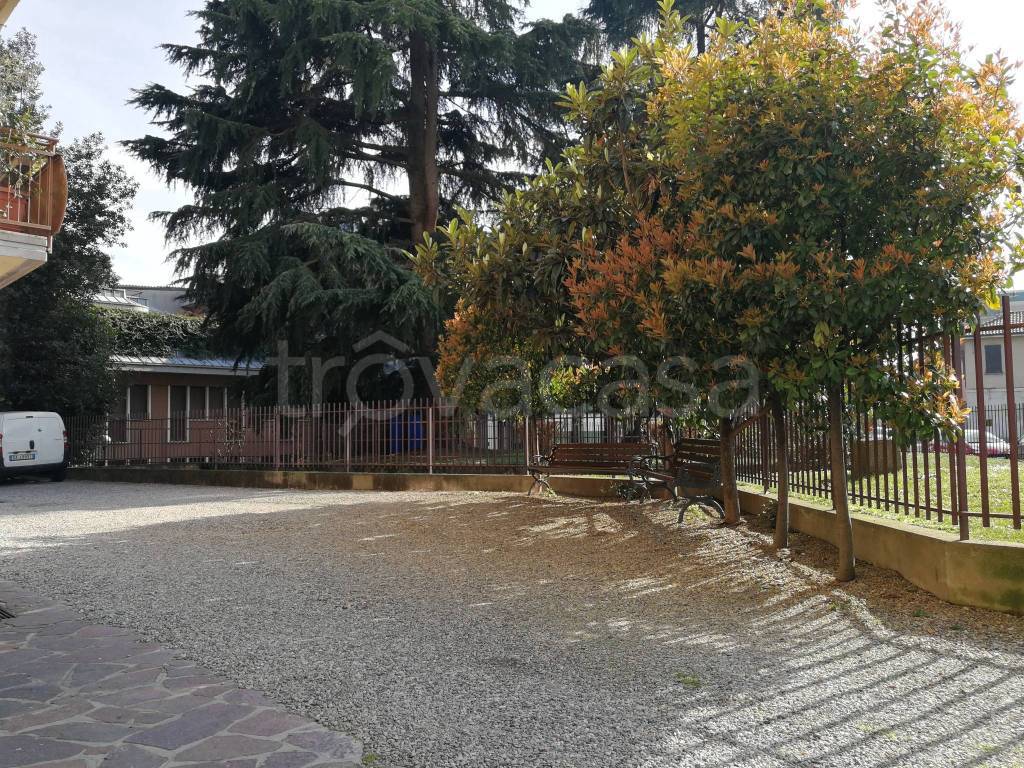 immagine annuncio 4 di 8