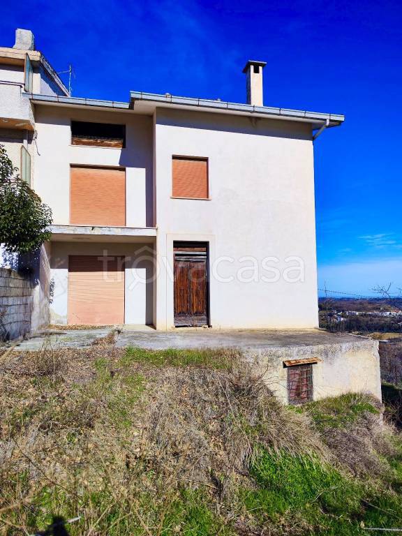 Villa a Schiera in in vendita da privato a Guardiagrele via Colle Granaro, 1