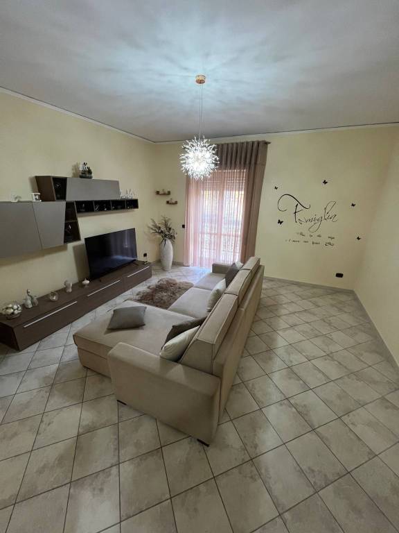 Appartamento in in vendita da privato a Napoli via Eraclito, 34