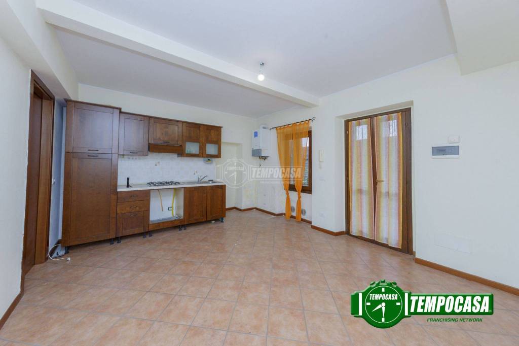 Appartamento in vendita a Zinasco via Pollini Stefano, Zinasco Nuovo