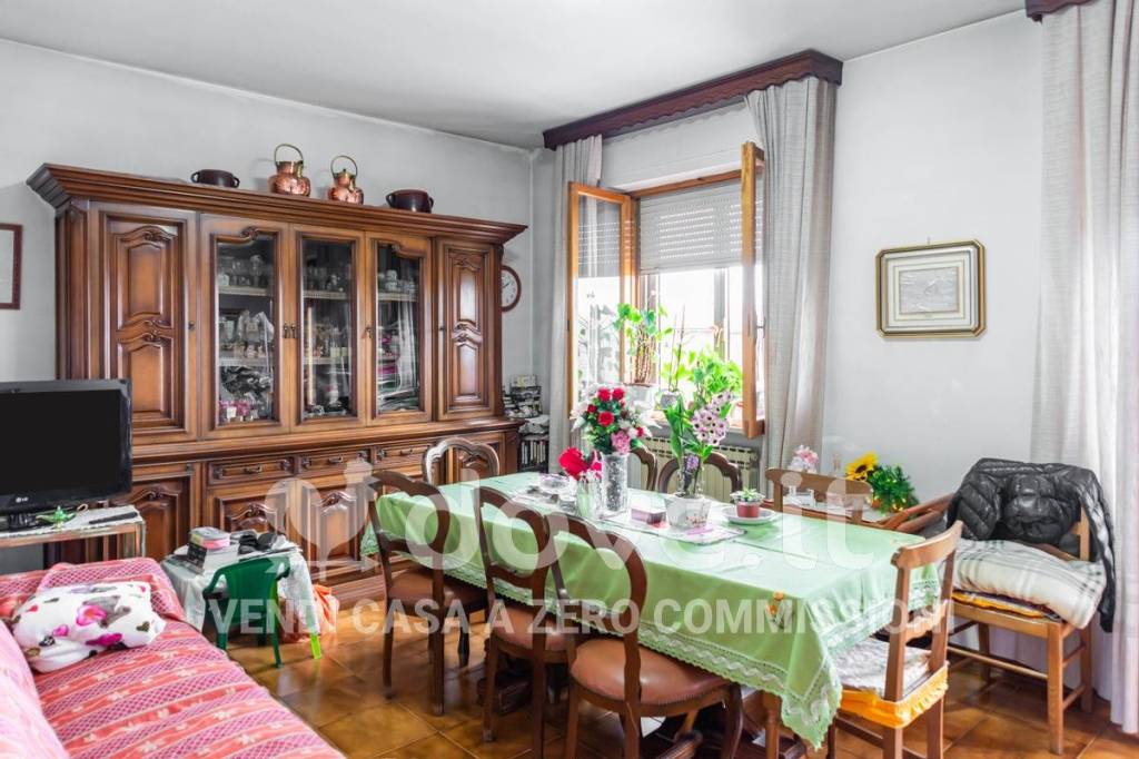 Appartamento in vendita a Castiglione d'Orcia via delle Querciole, 13