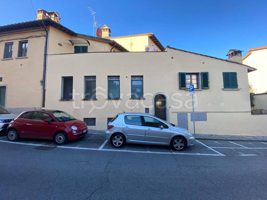 Ufficio in vendita a Bagno a Ripoli via della Nave a Rovezzano