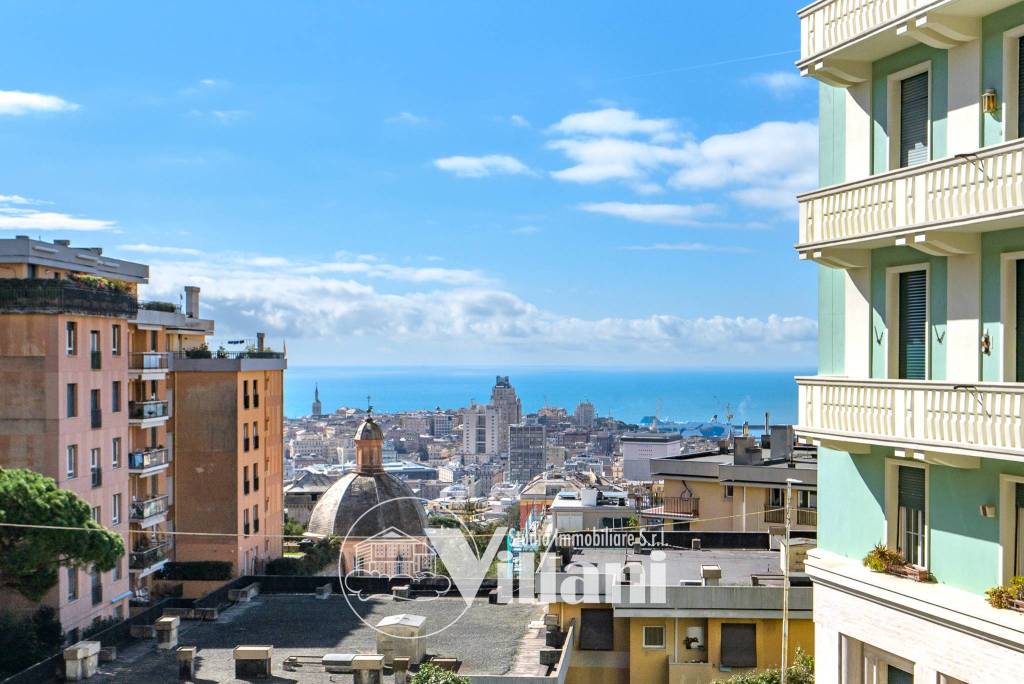Appartamento in vendita a Genova via Federico Delpino
