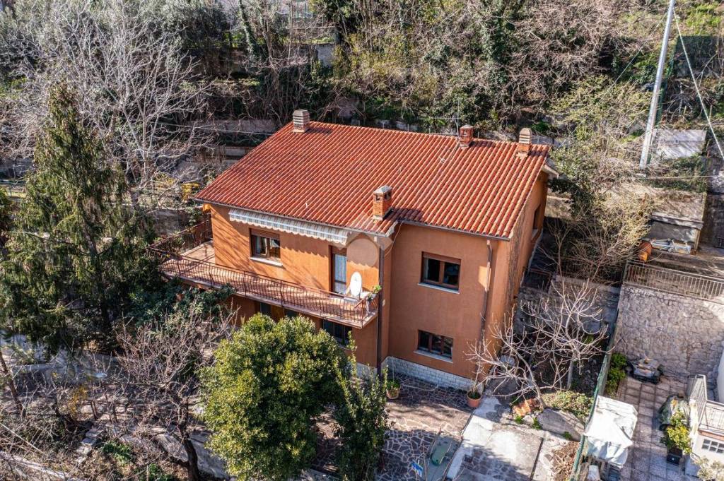 Villa in vendita a Trieste str. Nuova per Opicina, 15