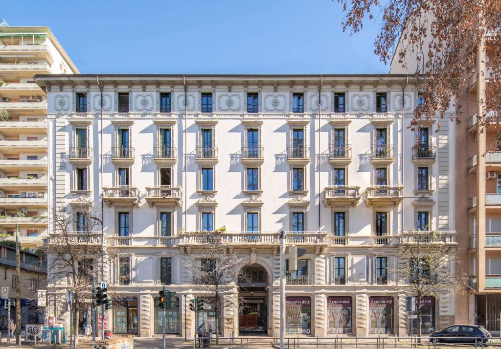 Appartamento in affitto a Milano viale Vittorio Veneto, 18