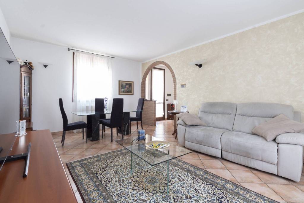 Villa in vendita a Ferrara via Comacchio, 791/d
