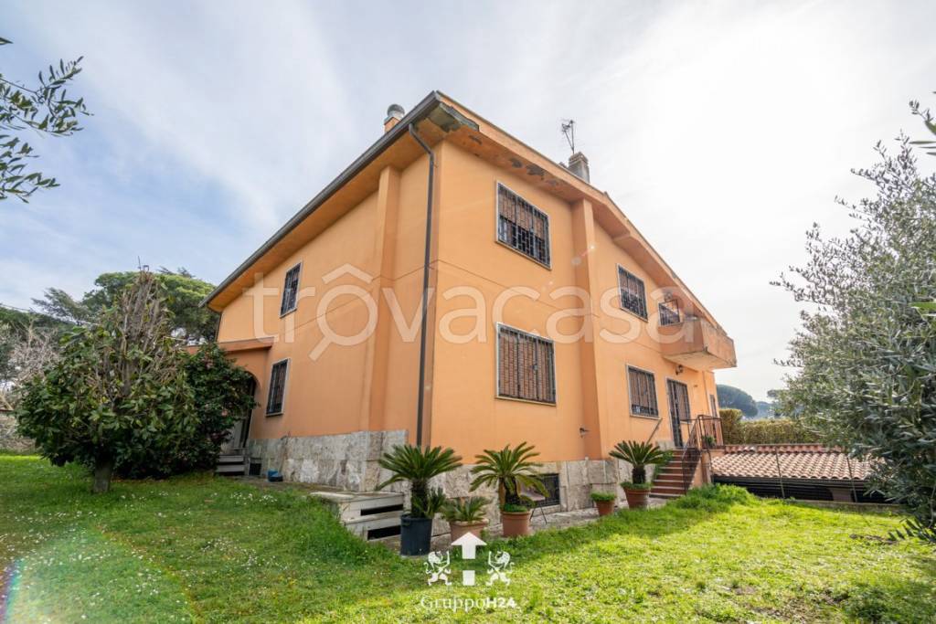 Villa in vendita a Marino via Castagnole, 13