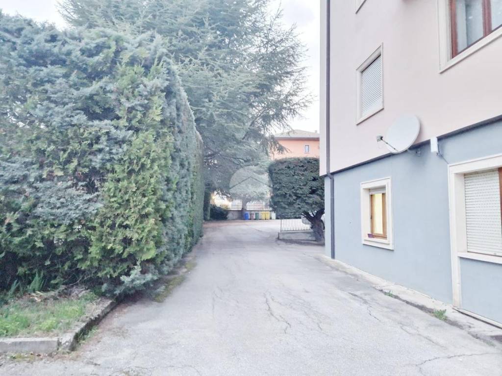 Appartamento in vendita a L'Aquila appartamento Via Giovanni Feneziani