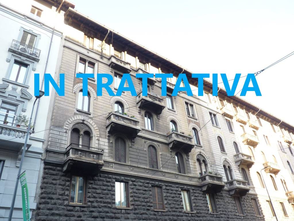 Appartamento in vendita a Milano viale Lunigiana, 12