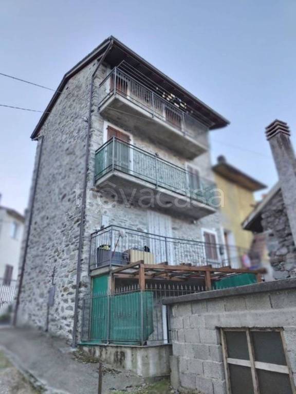 Villa in vendita a Talamona via Tartano