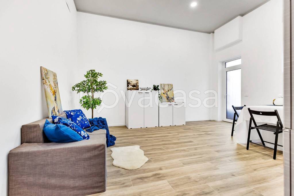 Appartamento in vendita a Milano via Gianfranco Zuretti, 2/a