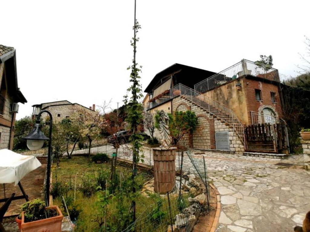 Villa in vendita a Telese Terme telese