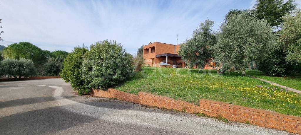 Villa in vendita a Perugia via Col di Tenda