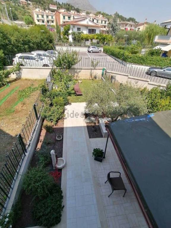 Villa in vendita a Formia via Dell'Acquarole, 75