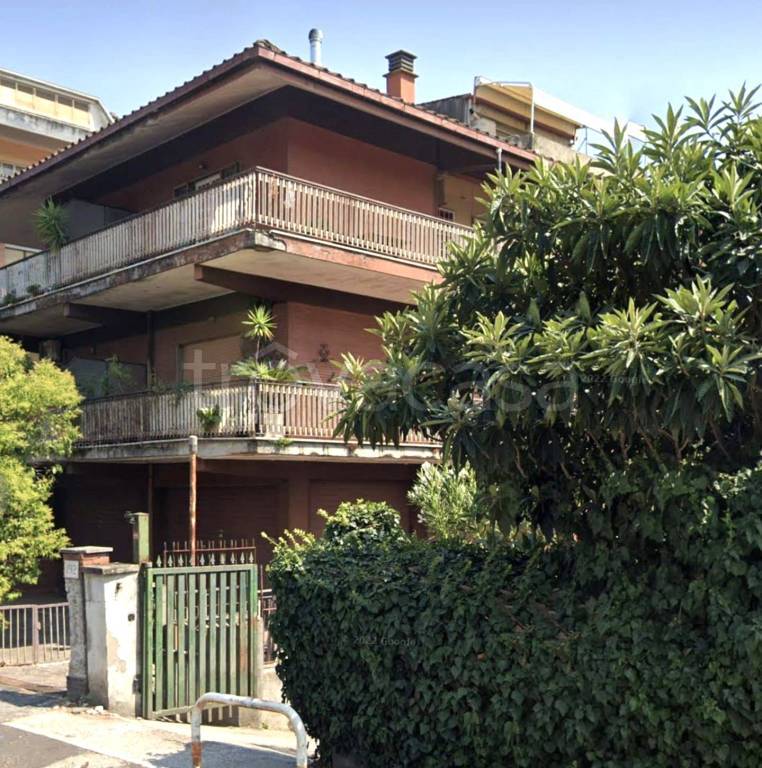 Appartamento in vendita a Roma via di Grottarossa, 100