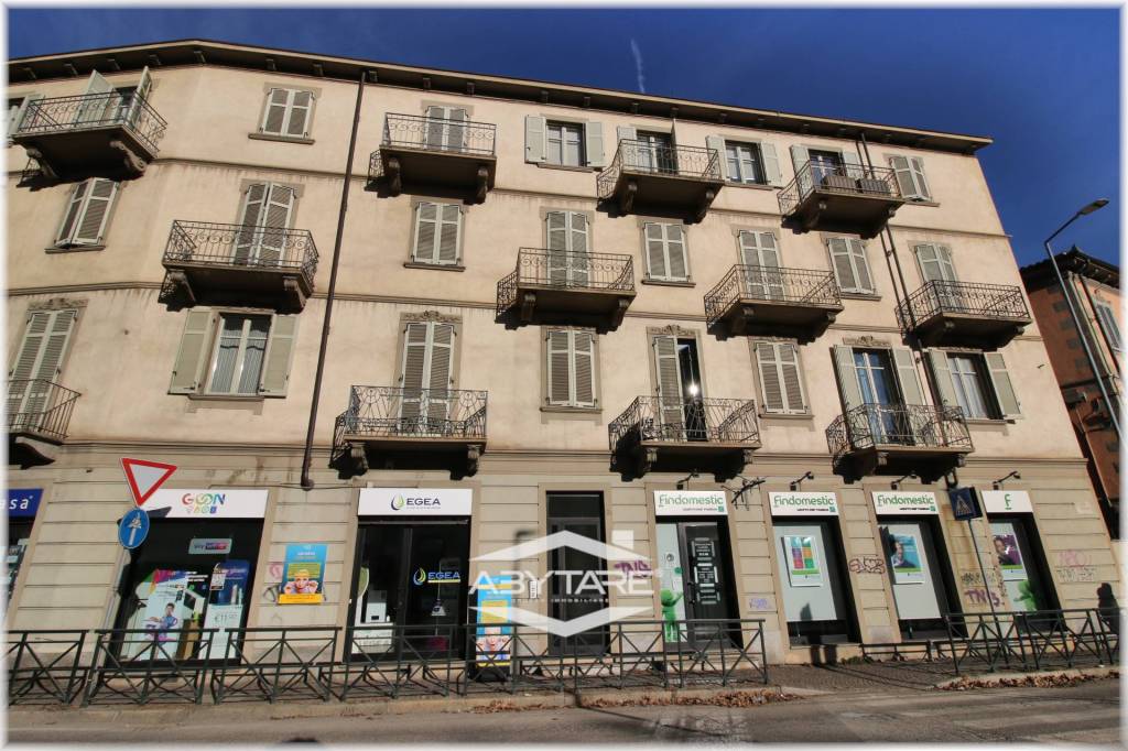 Appartamento in affitto a Moncalieri via Camillo Benso di Cavour, 3