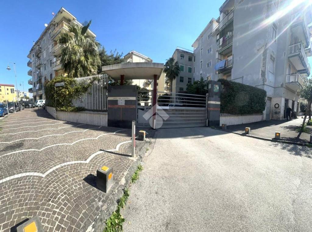 Appartamento in vendita a Portici via Cristoforo Colombo, 68