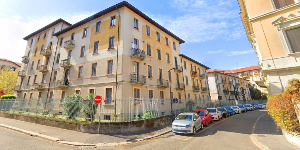 Appartamento in vendita a Milano viale Tibaldi