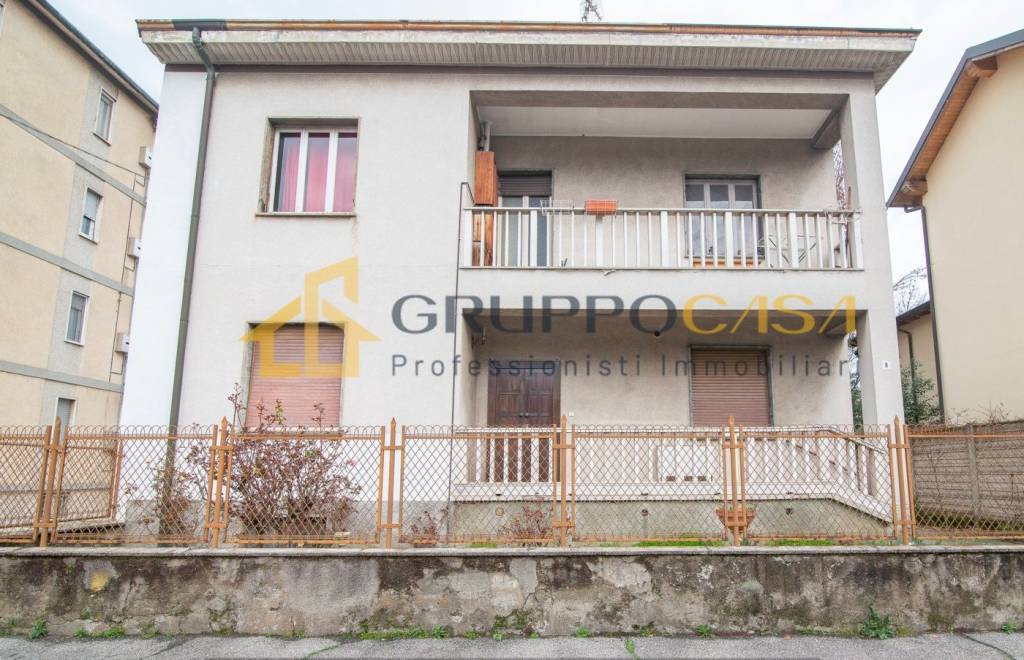 Villa in vendita a Cernusco sul Naviglio via Monte Grappa, 8