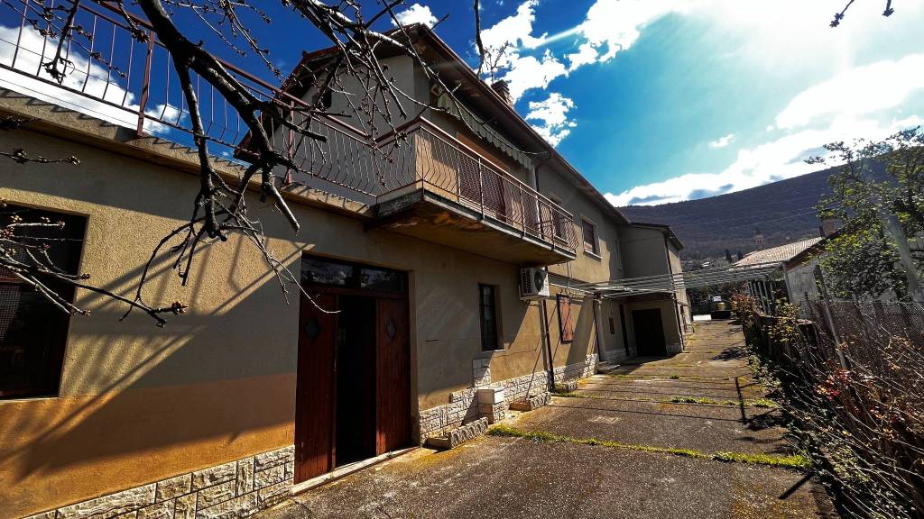 Villa in vendita a San Dorligo della Valle 229