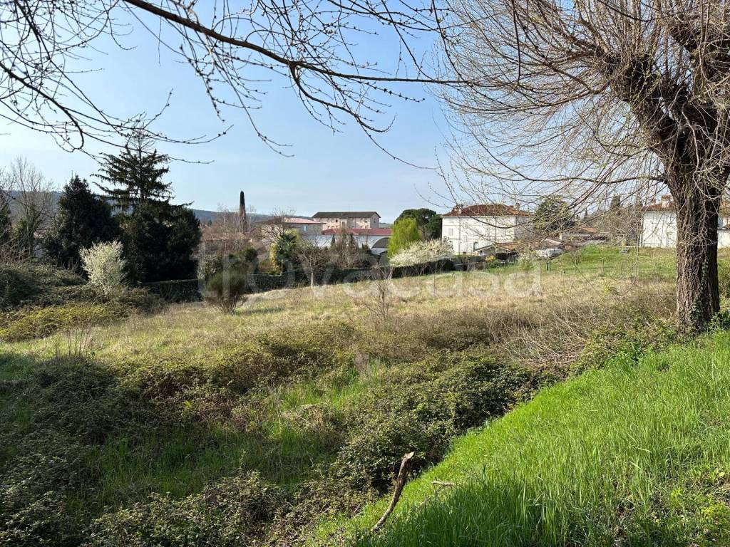 Terreno Residenziale in vendita a Farra d'Isonzo
