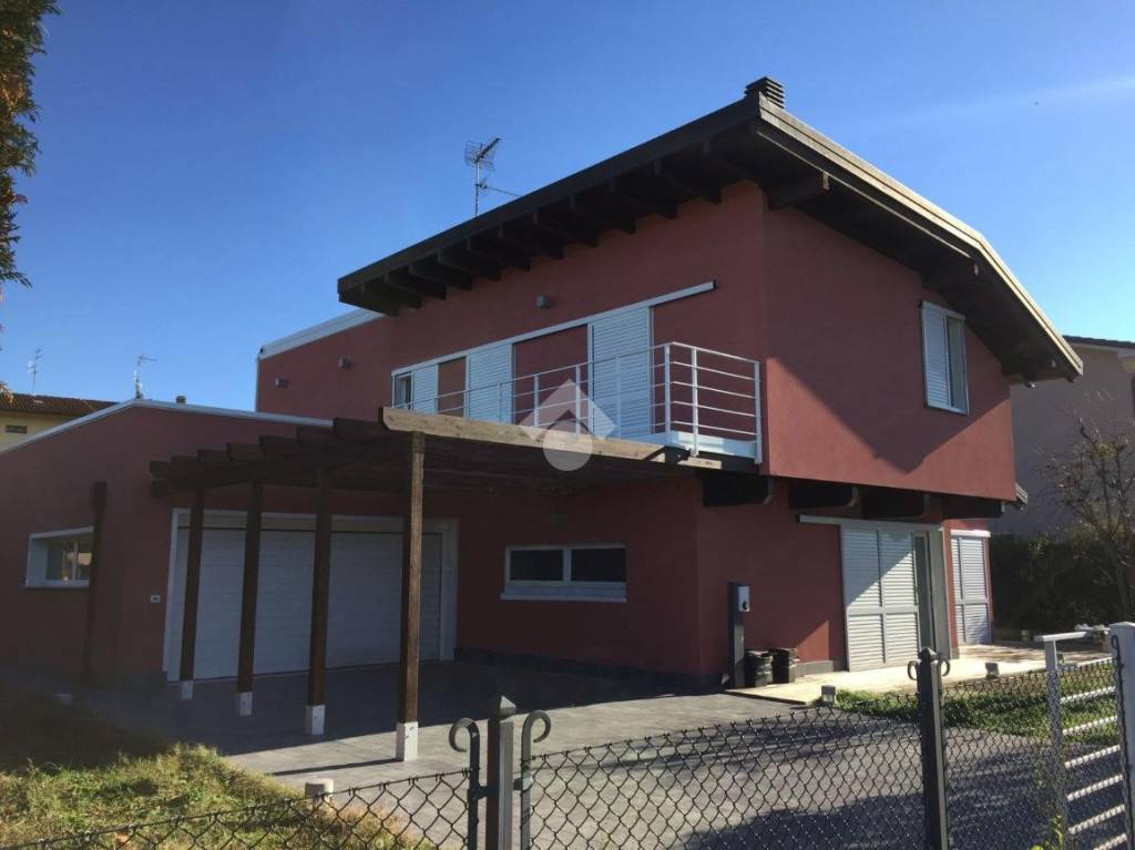 Villa in vendita a Longiano via Fratta, 164