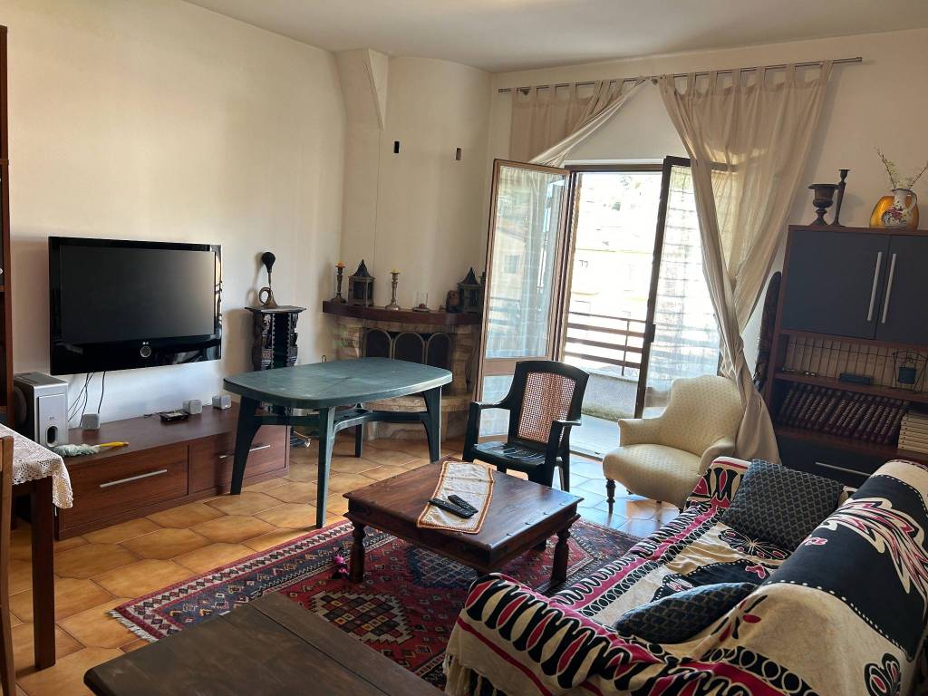 Appartamento in vendita a San Lorenzo Nuovo via Consiglio dei Priori, 21