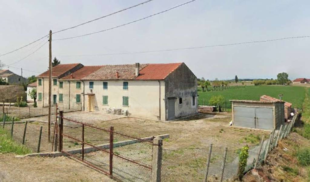 Casa Indipendente in vendita a Ceneselli via Trecenta