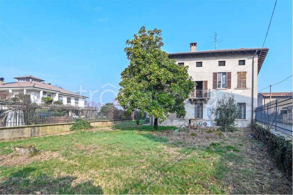 Villa in vendita a Fara Olivana con Sola via al bosco, 1