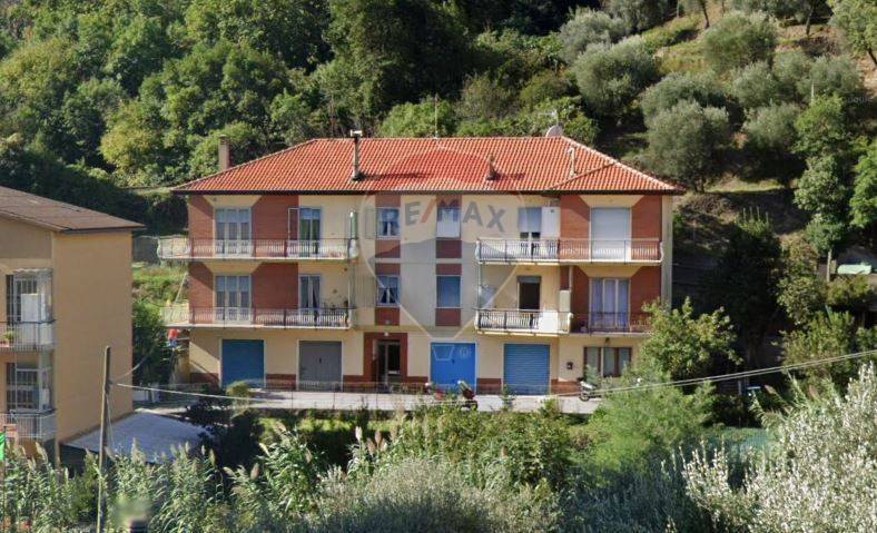 Appartamento in vendita a Celle Ligure via Terrenin, 42