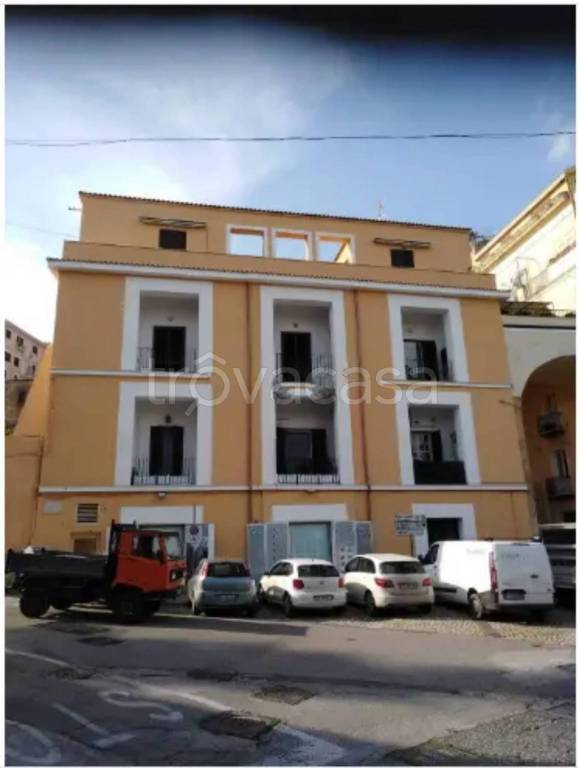Appartamento in vendita a Gaeta via Faustina