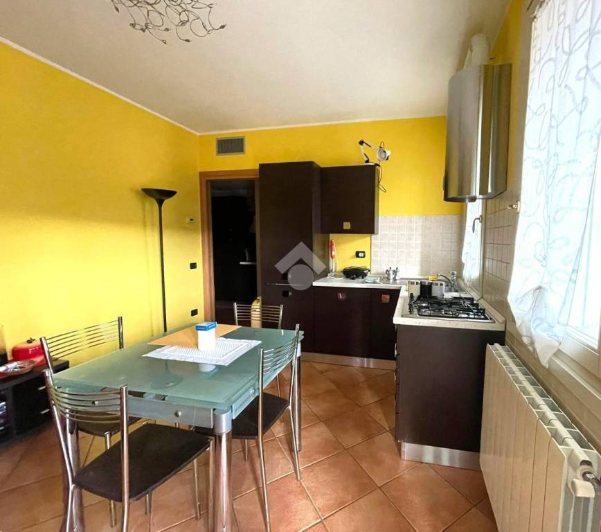 Appartamento in vendita a Cologno al Serio via Cascinetto Cacciatori, 4