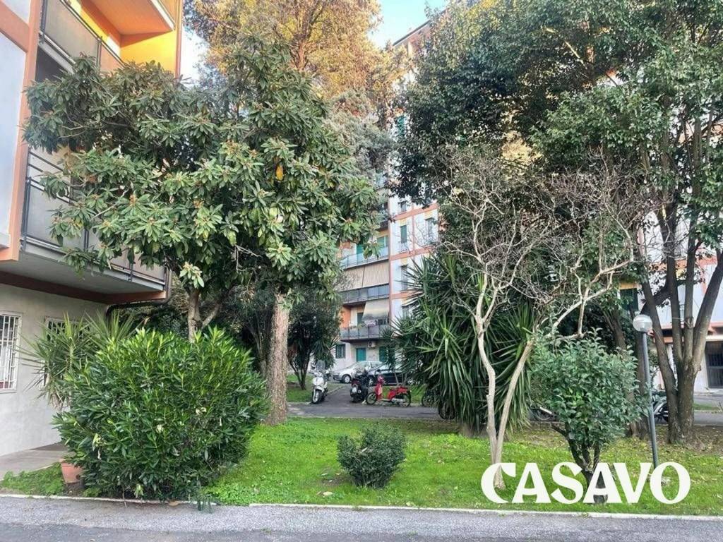 Appartamento in vendita a Roma via Monte Cervialto 82