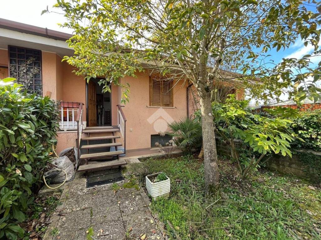 Villa a Schiera in vendita a Fabrica di Roma via Carbognano / Località Belvedere, 29