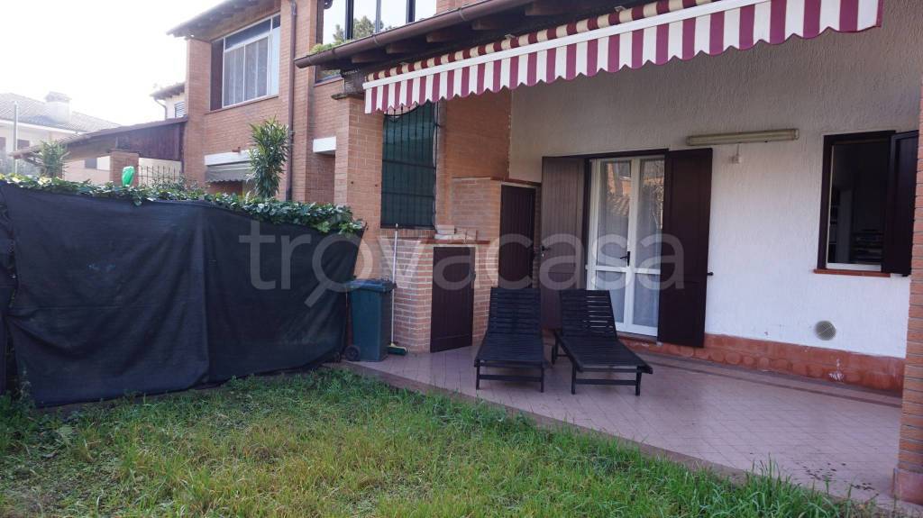 Villa a Schiera in affitto a Comacchio via Amazzonia, 10