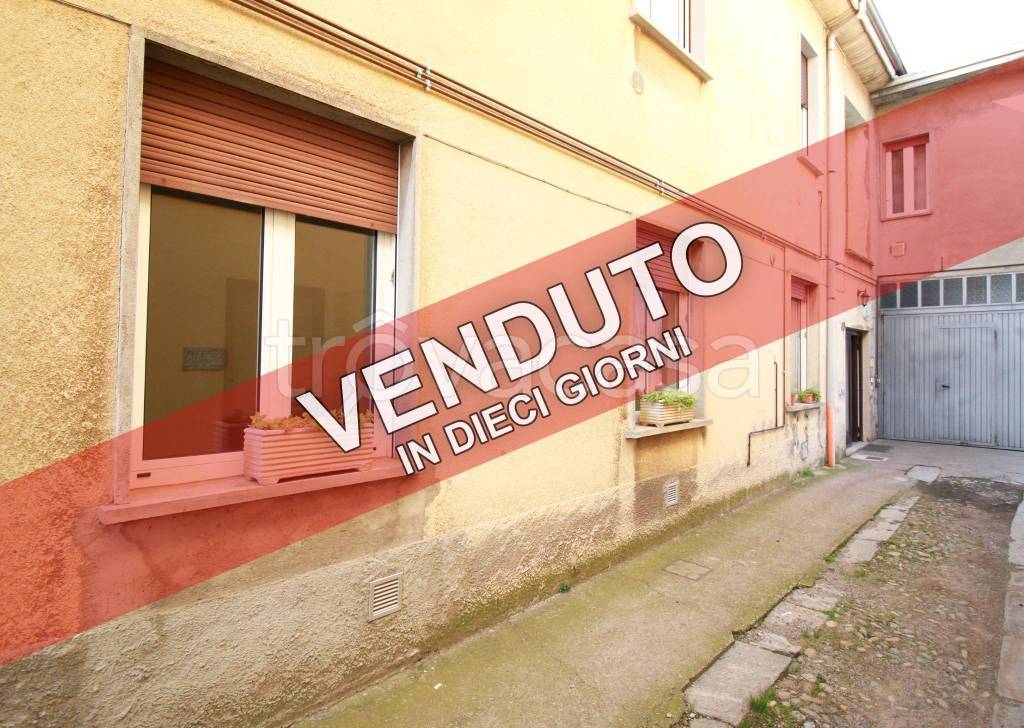 Appartamento in vendita a Caronno Pertusella via Dante Alighieri, 187