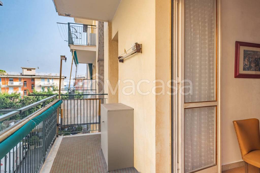 Appartamento in vendita a Ceriale via Genova, 10