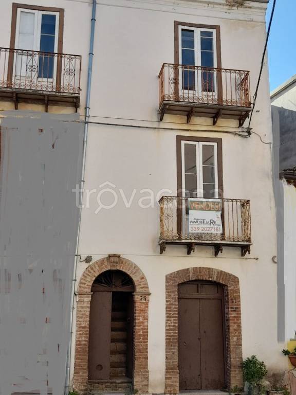 Casa Indipendente in vendita a Bojano via Barcellona, 125