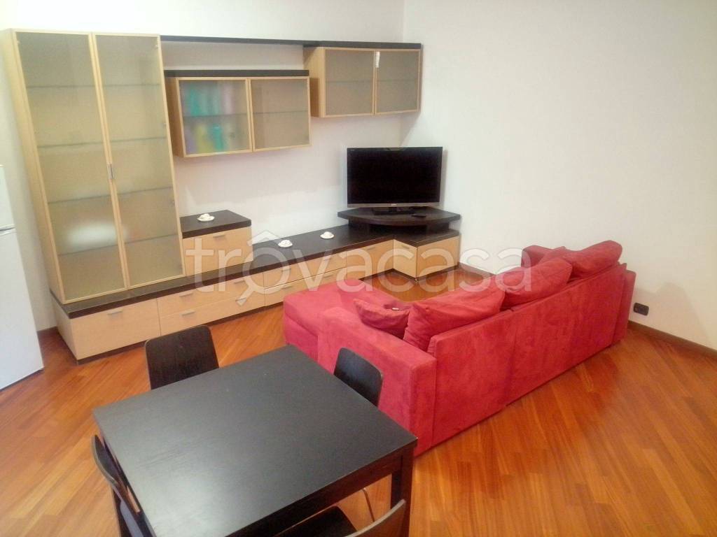 Appartamento in in affitto da privato a Senna Comasco via Olmeda, 4
