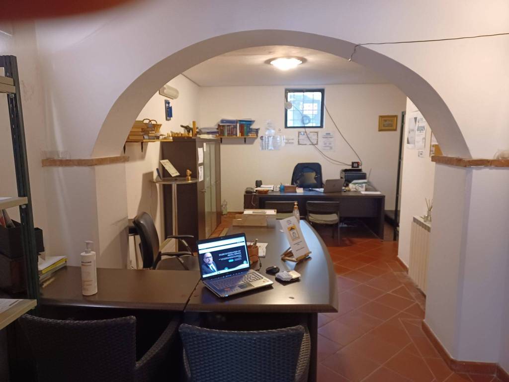 Ufficio in in affitto da privato a Montevarchi piazza Raffaello Magiotti, 5