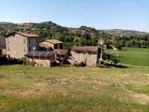 Casale in vendita a Savignano sul Panaro via Castiglione