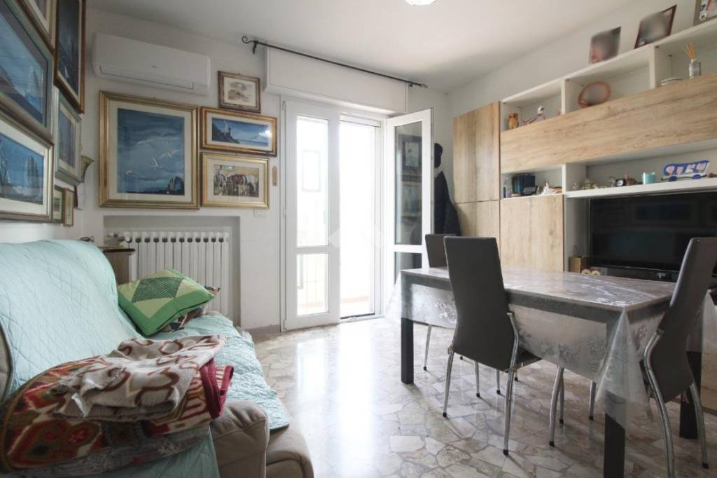 Appartamento in vendita a San Pietro in Casale via Buozzi, 35
