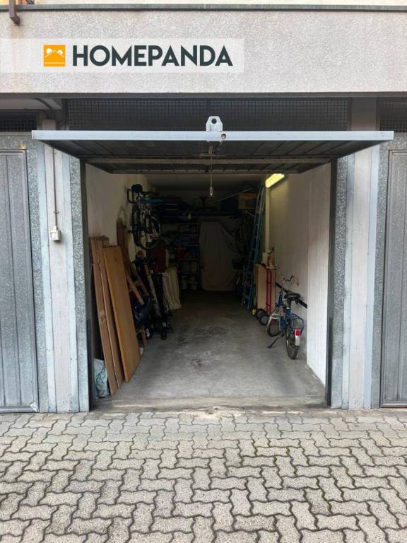 Garage in vendita a Torino via Foglizzo, 2