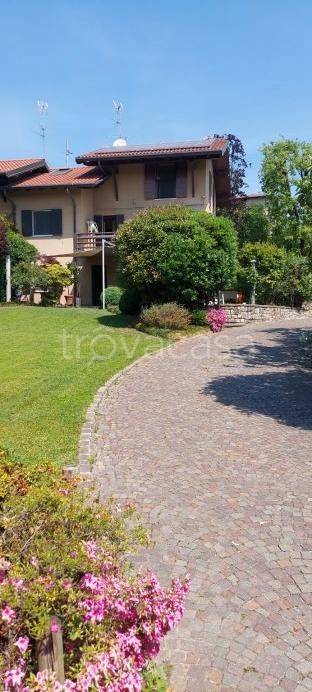 Villa Bifamiliare in vendita a Mozzo via del Coppo, 4