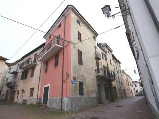 Casa indipendente in in vendita da privato a saliceto via giuseppe garibaldi, 2